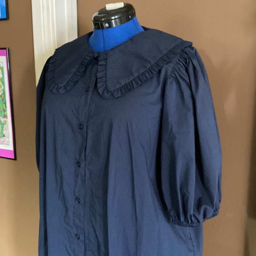 Ruffle collar dress